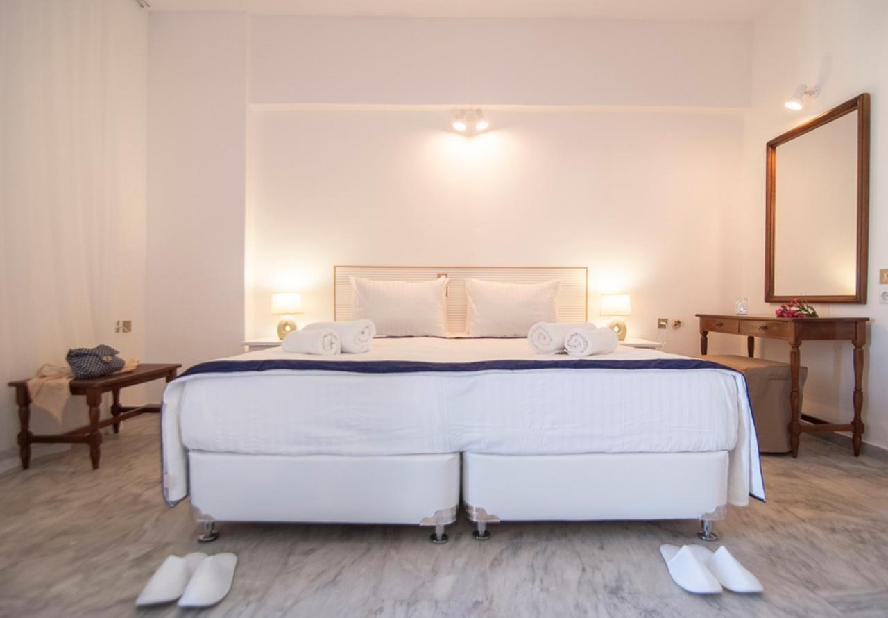Paradiso Resort Agia Marina  Buitenkant foto