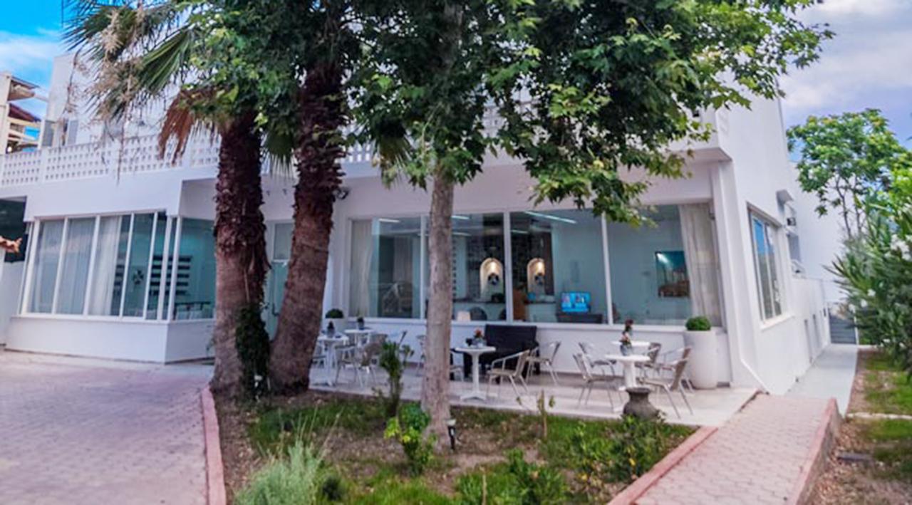 Paradiso Resort Agia Marina  Buitenkant foto